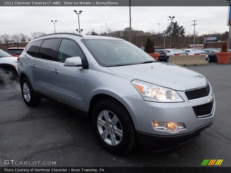 Silver Ice Metallic / Ebony/Ebony 2011 Chevrolet Traverse LT AWD