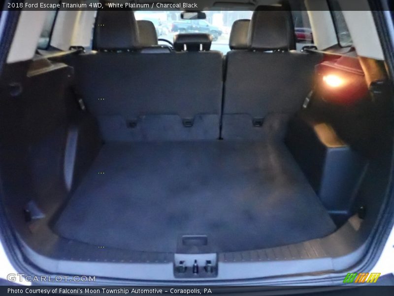 White Platinum / Charcoal Black 2018 Ford Escape Titanium 4WD