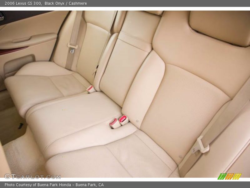 Black Onyx / Cashmere 2006 Lexus GS 300