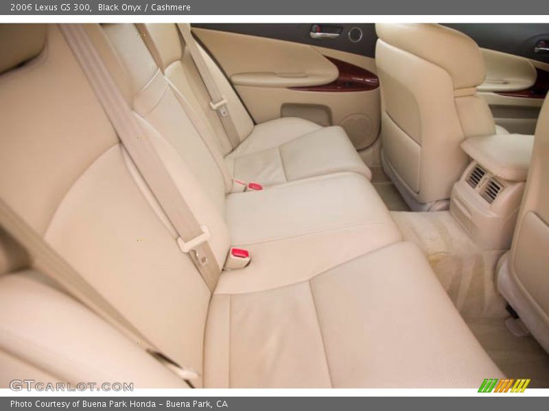 Black Onyx / Cashmere 2006 Lexus GS 300