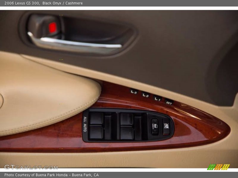 Black Onyx / Cashmere 2006 Lexus GS 300