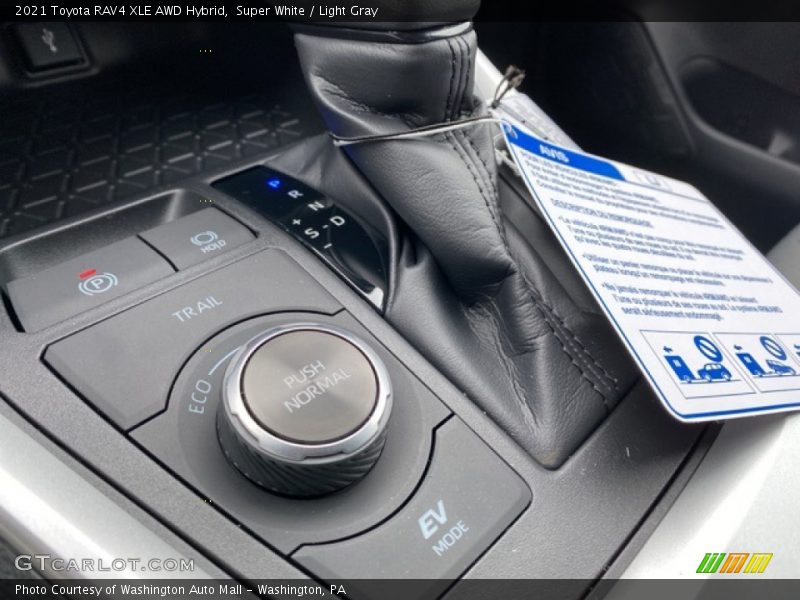 Super White / Light Gray 2021 Toyota RAV4 XLE AWD Hybrid
