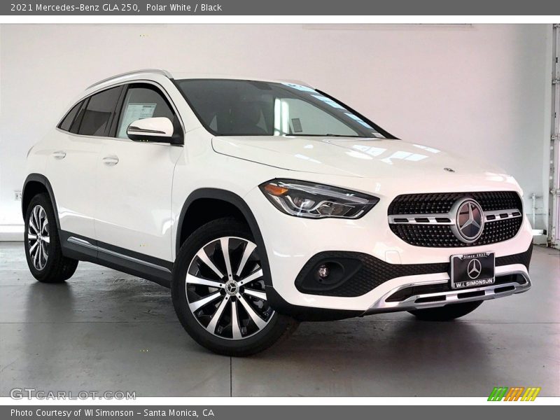 Polar White / Black 2021 Mercedes-Benz GLA 250