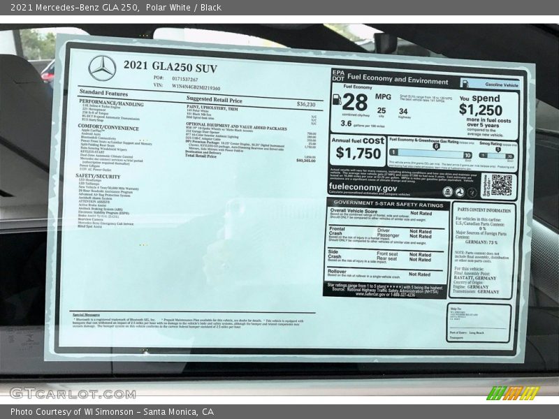 Polar White / Black 2021 Mercedes-Benz GLA 250