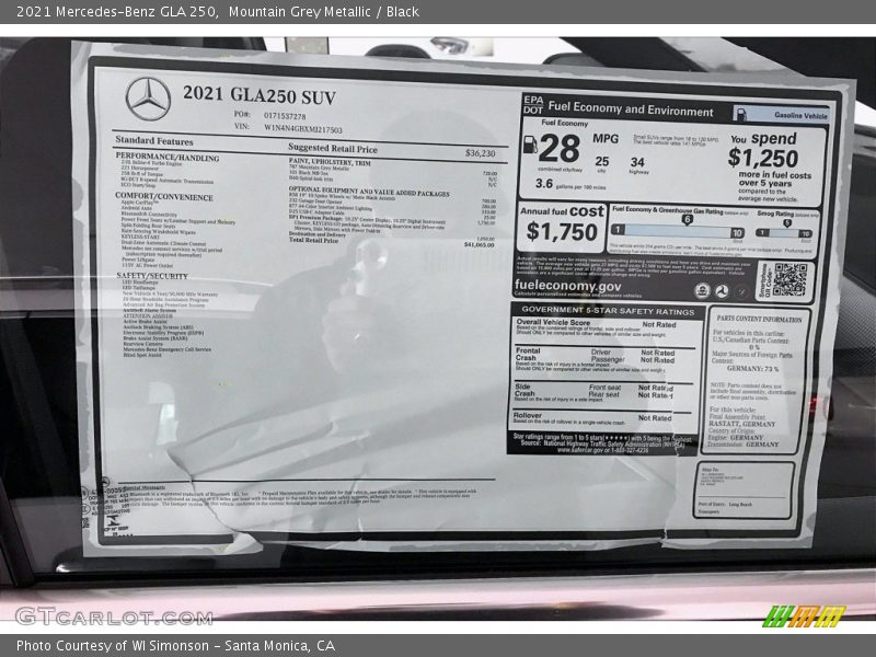 Mountain Grey Metallic / Black 2021 Mercedes-Benz GLA 250