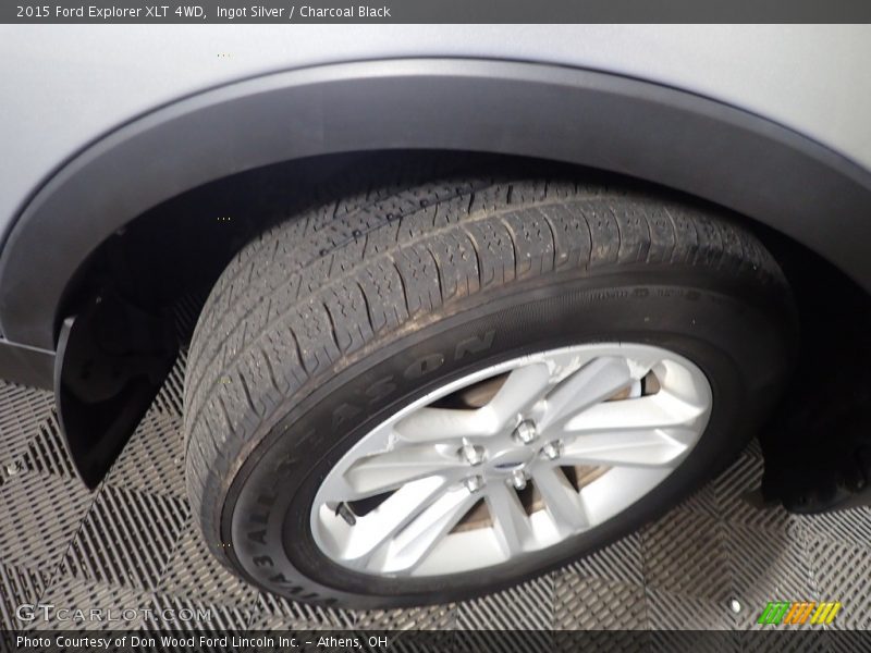 Ingot Silver / Charcoal Black 2015 Ford Explorer XLT 4WD