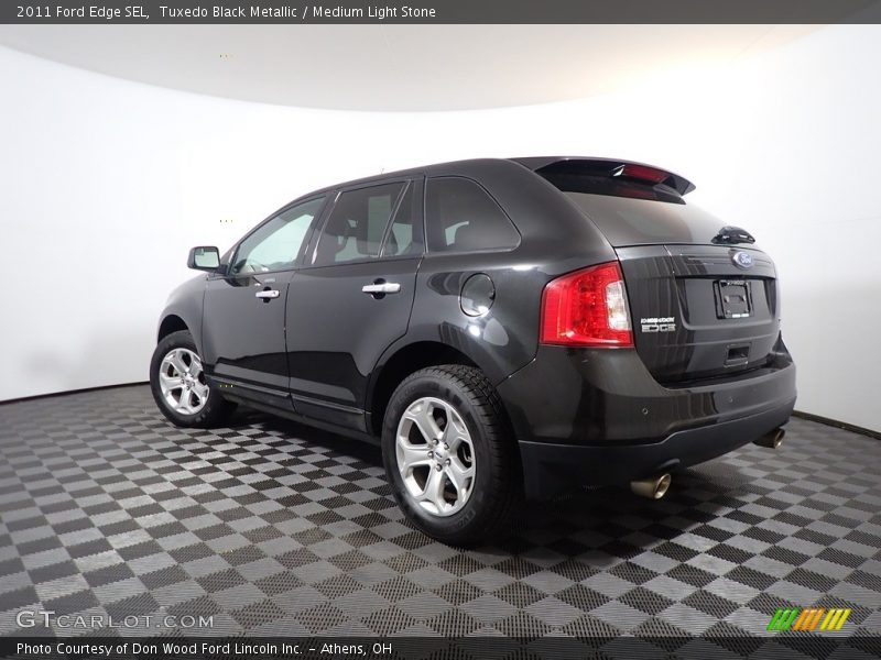Tuxedo Black Metallic / Medium Light Stone 2011 Ford Edge SEL