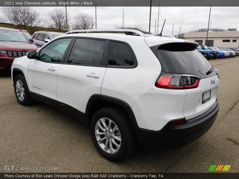 Bright White / Black 2021 Jeep Cherokee Latitude