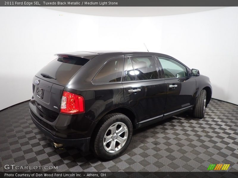 Tuxedo Black Metallic / Medium Light Stone 2011 Ford Edge SEL