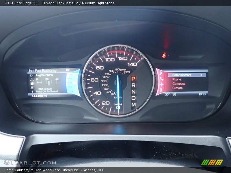 Tuxedo Black Metallic / Medium Light Stone 2011 Ford Edge SEL