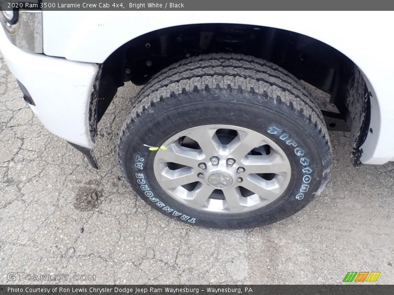 Bright White / Black 2020 Ram 3500 Laramie Crew Cab 4x4