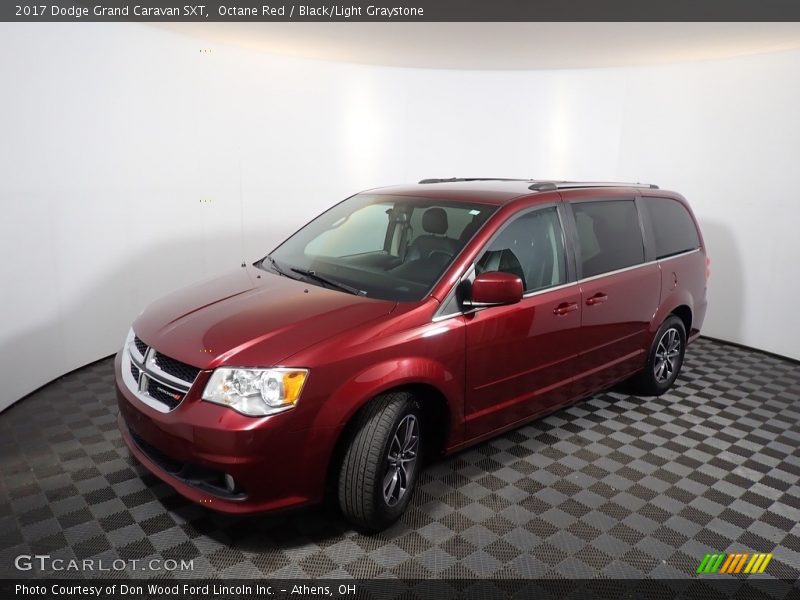 Octane Red / Black/Light Graystone 2017 Dodge Grand Caravan SXT