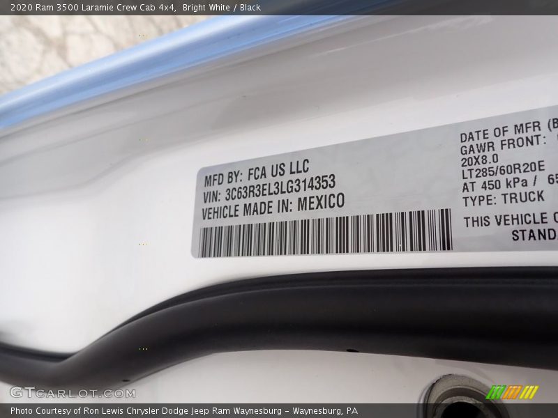 Bright White / Black 2020 Ram 3500 Laramie Crew Cab 4x4