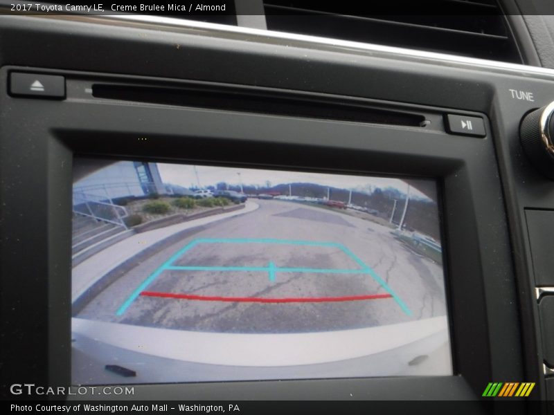 Creme Brulee Mica / Almond 2017 Toyota Camry LE
