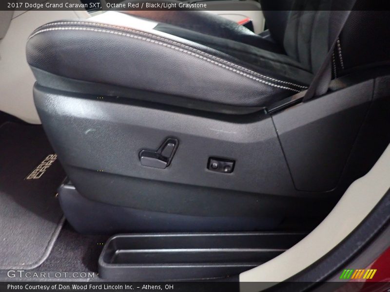 Octane Red / Black/Light Graystone 2017 Dodge Grand Caravan SXT