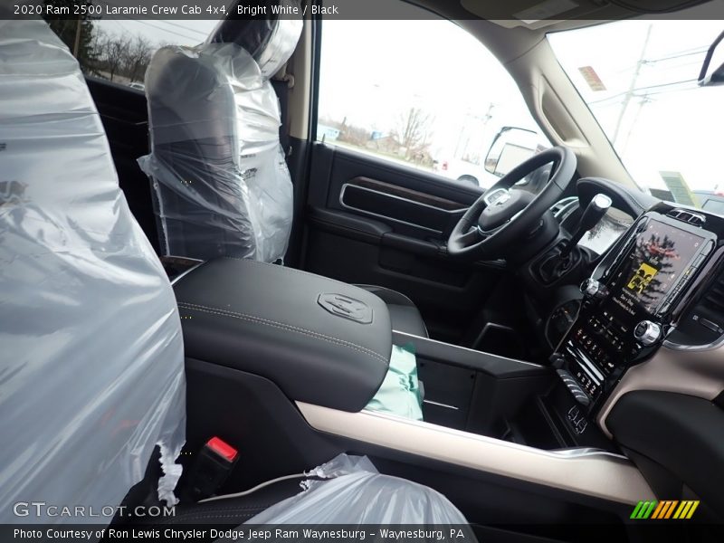 Bright White / Black 2020 Ram 2500 Laramie Crew Cab 4x4