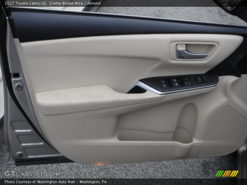 Creme Brulee Mica / Almond 2017 Toyota Camry LE