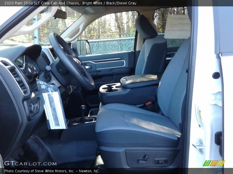 Bright White / Black/Diesel Gray 2020 Ram 3500 SLT Crew Cab 4x4 Chassis