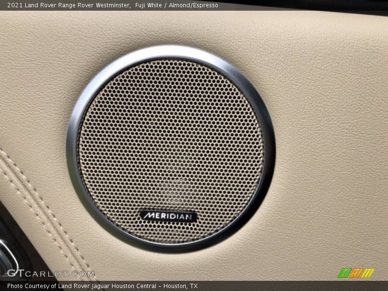 Fuji White / Almond/Espresso 2021 Land Rover Range Rover Westminster