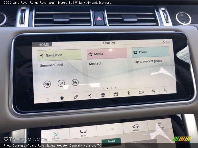 Fuji White / Almond/Espresso 2021 Land Rover Range Rover Westminster