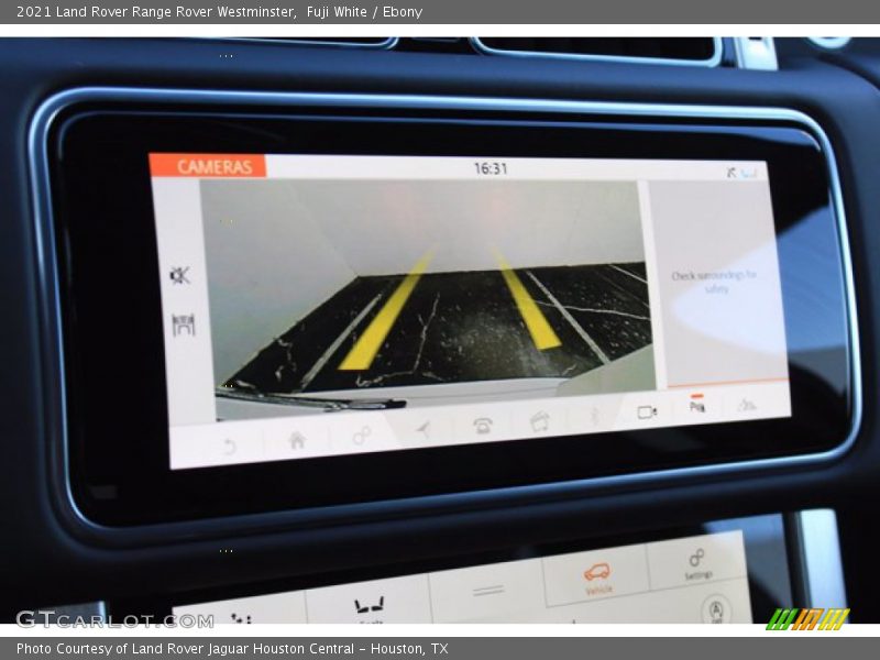 Fuji White / Ebony 2021 Land Rover Range Rover Westminster