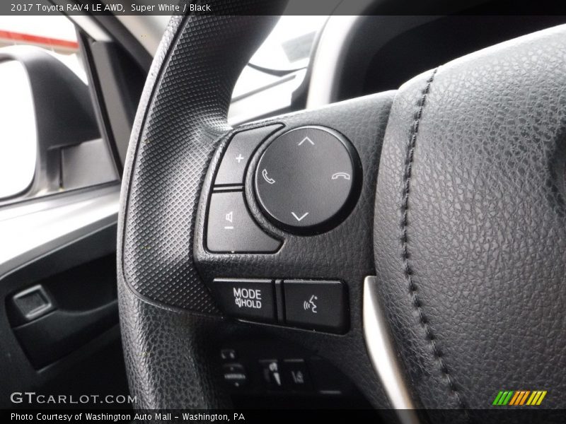 Super White / Black 2017 Toyota RAV4 LE AWD
