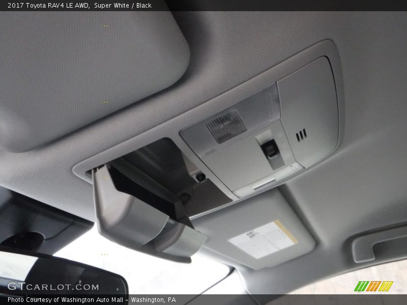 Super White / Black 2017 Toyota RAV4 LE AWD