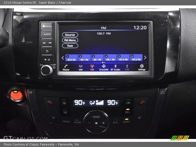 Super Black / Charcoal 2019 Nissan Sentra SR