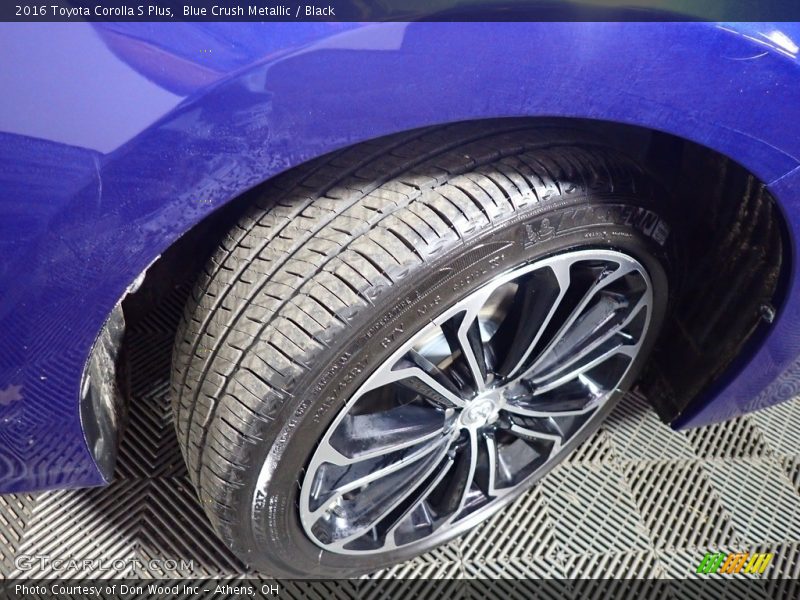 Blue Crush Metallic / Black 2016 Toyota Corolla S Plus
