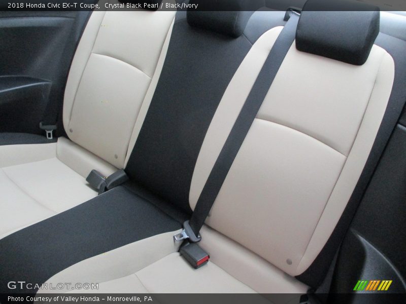 Rear Seat of 2018 Civic EX-T Coupe