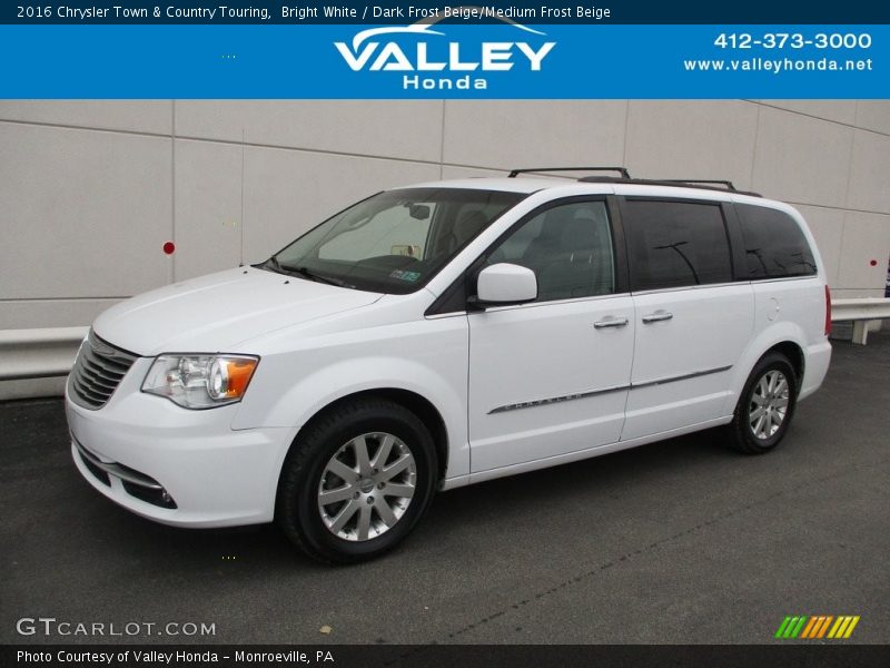 Bright White / Dark Frost Beige/Medium Frost Beige 2016 Chrysler Town & Country Touring