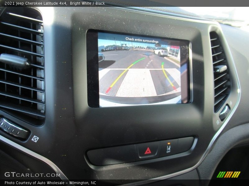 Bright White / Black 2021 Jeep Cherokee Latitude 4x4