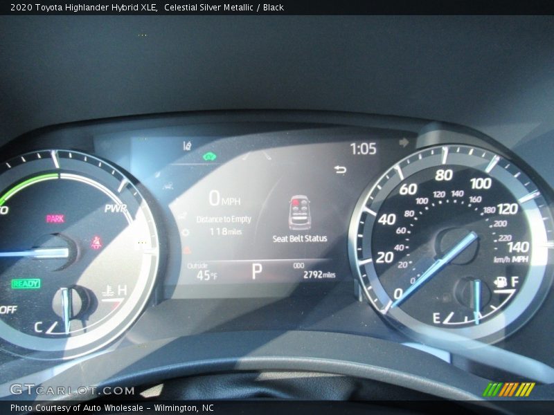 Celestial Silver Metallic / Black 2020 Toyota Highlander Hybrid XLE