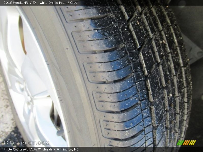 White Orchid Pearl / Gray 2016 Honda HR-V EX