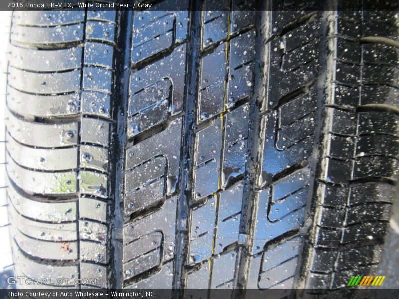 White Orchid Pearl / Gray 2016 Honda HR-V EX