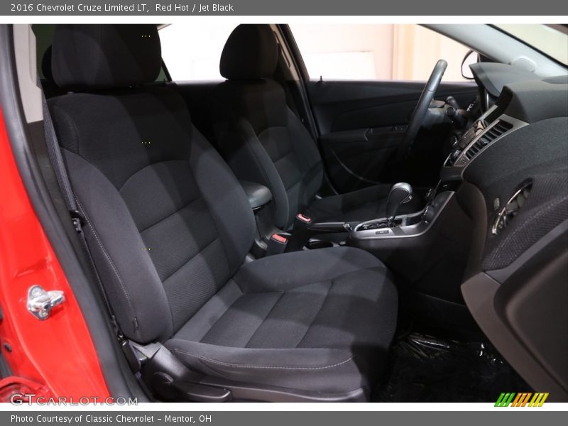 Red Hot / Jet Black 2016 Chevrolet Cruze Limited LT