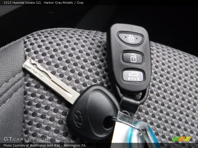 Harbor Gray Metallic / Gray 2013 Hyundai Sonata GLS