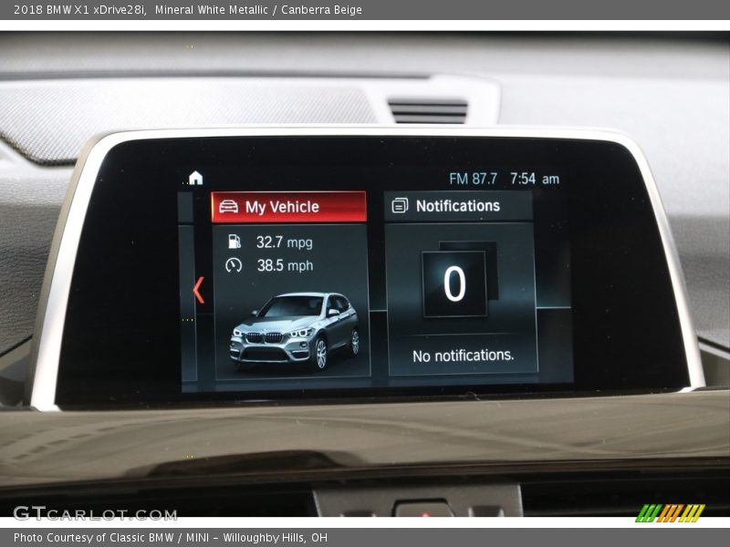 Mineral White Metallic / Canberra Beige 2018 BMW X1 xDrive28i