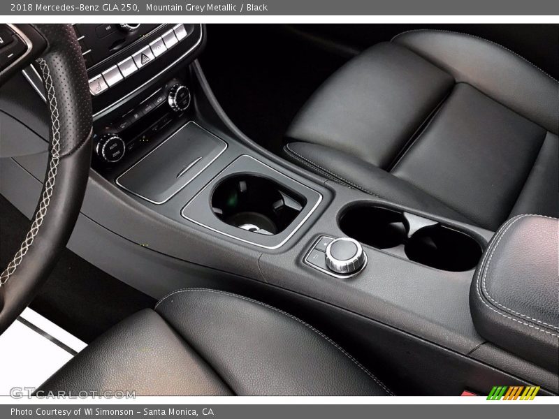 Mountain Grey Metallic / Black 2018 Mercedes-Benz GLA 250