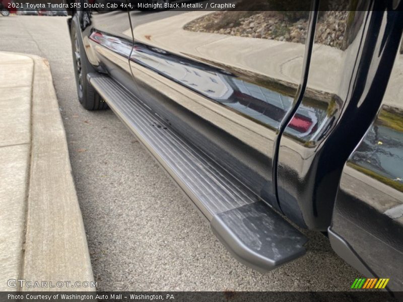 Midnight Black Metallic / Graphite 2021 Toyota Tundra SR5 Double Cab 4x4