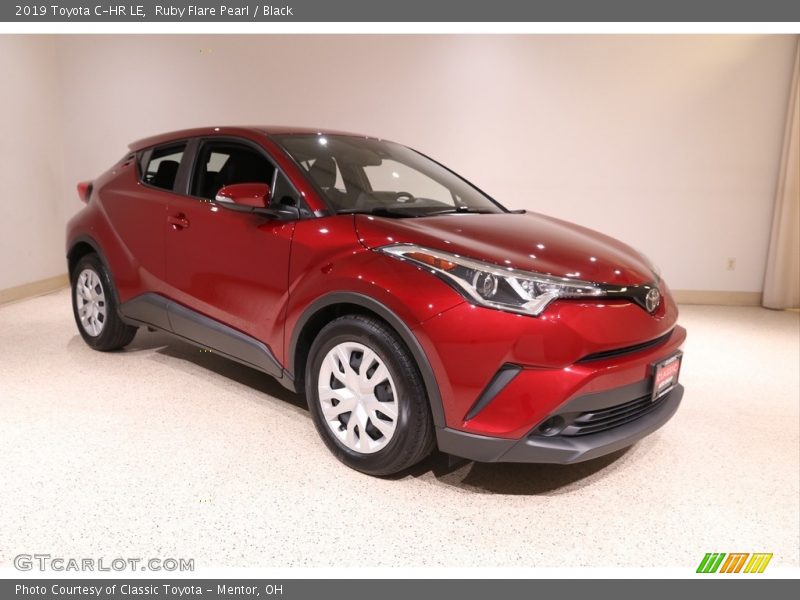 Ruby Flare Pearl / Black 2019 Toyota C-HR LE