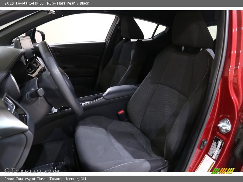Ruby Flare Pearl / Black 2019 Toyota C-HR LE