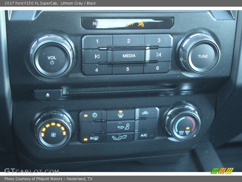 Lithium Gray / Black 2017 Ford F150 XL SuperCab