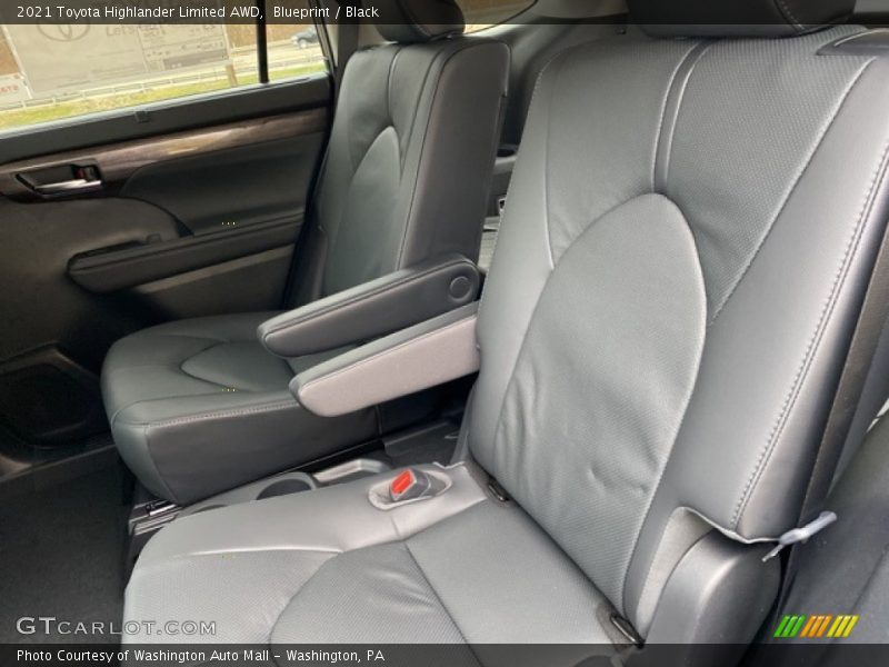 Blueprint / Black 2021 Toyota Highlander Limited AWD