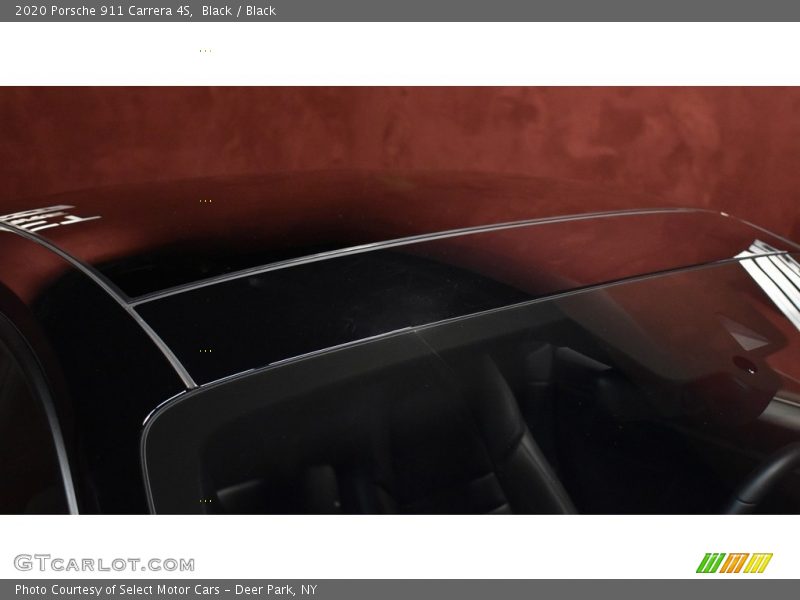 Black / Black 2020 Porsche 911 Carrera 4S