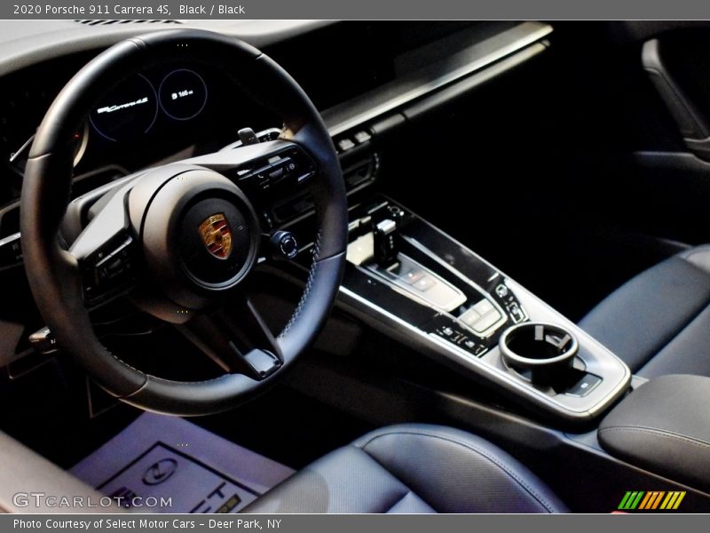Black / Black 2020 Porsche 911 Carrera 4S