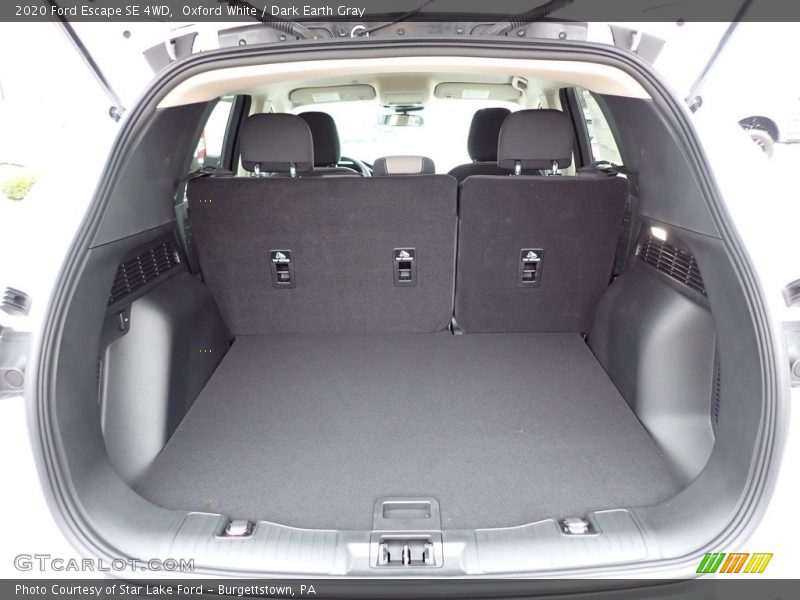Oxford White / Dark Earth Gray 2020 Ford Escape SE 4WD