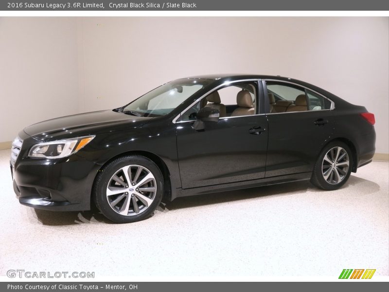 Front 3/4 View of 2016 Legacy 3.6R Limited