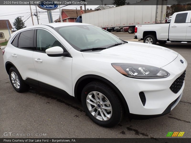 Oxford White / Dark Earth Gray 2020 Ford Escape SE 4WD