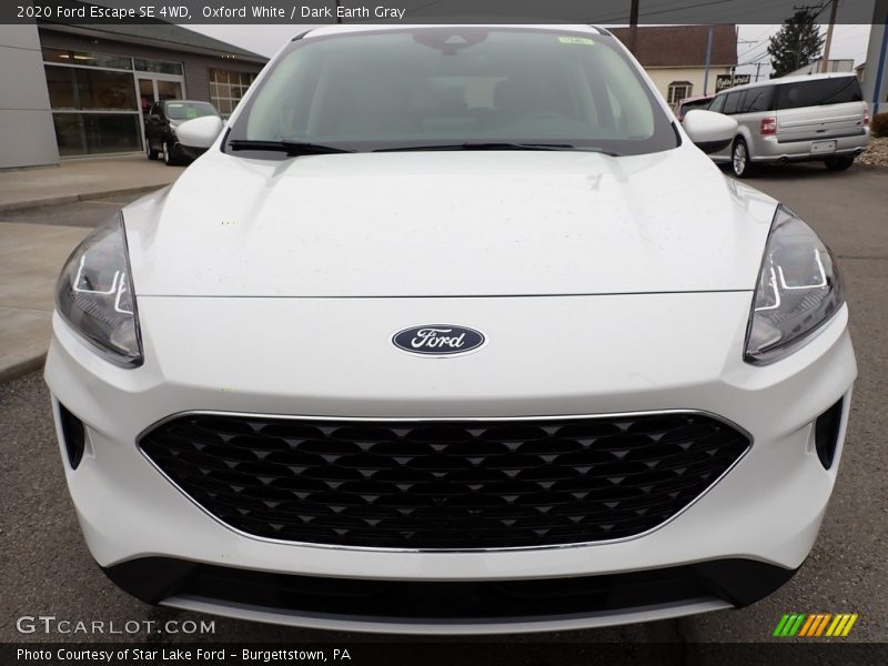 Oxford White / Dark Earth Gray 2020 Ford Escape SE 4WD